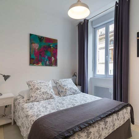 Bordeaux Village 布拉耶圣卢斯 外观 照片