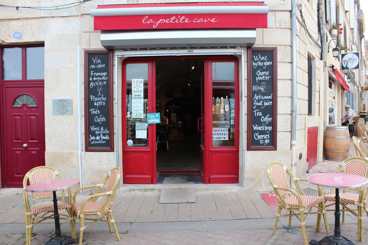 Bordeaux Village 布拉耶圣卢斯 外观 照片